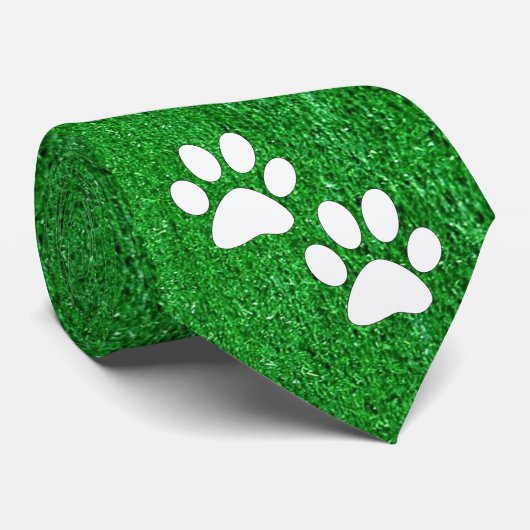 Sport Team Mascotte Paw Prints op gras Print Stropdas (Opgerold)