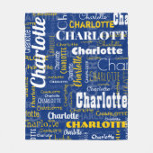 Sportief Blauw Geel Naam Herhalend Patroonstadion Fleece Deken (Voorkant)