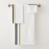 Sportief grijs goudbruin racestrepen op wit bad handdoek (Insitu)
