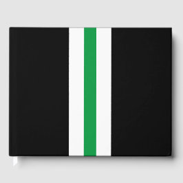 Sportief groen wit verticale strepen op vet zwart gastenboek