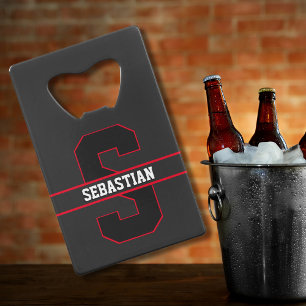Sportief zwart rood wit gepersonaliseerd monogram creditkaart flessenopener