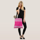 Sportieve brede tweekleurige heldere roze witte st tote bag (Op model)