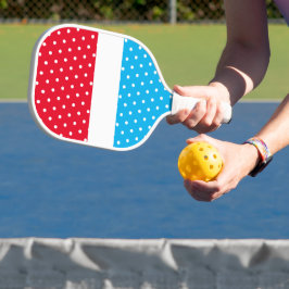 Sportieve feestelijke gestippelde rode hemelsblauw pickleball paddle