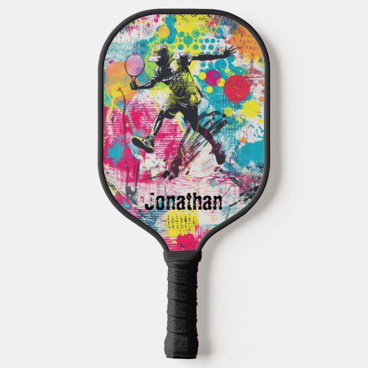 Sportieve Graffiti van Man Spelen Pickleball Paddle (Achterkant)