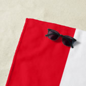 Sportieve Helder Rood Wit Nautische Zomer Strepen Strandlaken (In situ)