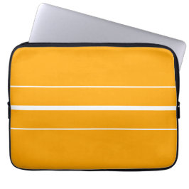 Sportieve heldergele Sinaasappel witte racestrepen Laptop Sleeve