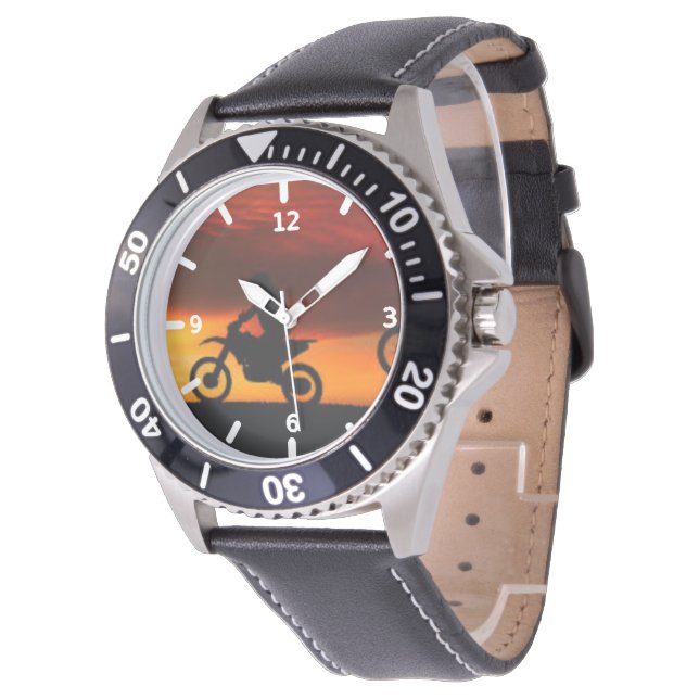 Sportieve motor horloge (Gekanteld)