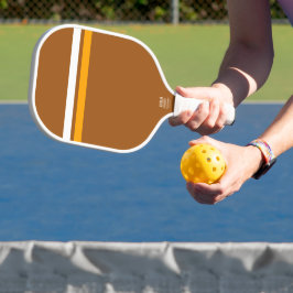 Sportieve Retro Bruin Wit Gele Accent Strepen Pickleball Paddle
