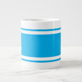 Sportieve Wide Bright Sky Blue White Racing Stripe Grote Koffiekop (Voorkant)