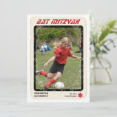 Sportster Star Bat Mitzvah Uitnodiging in het rood (Staand voorkant)