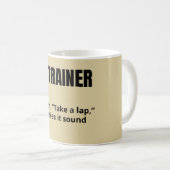 Sporttrainer Beker met Grappige Definitie Koffiemok (Voorkant rechts)