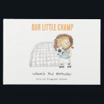 Sporty Football Player Lion Kids Birthday Gastenboek<br><div class="desc">Cute Sporty Football Player Lion Kinder Collectie. - Het is een Elegant Simple Cute Minimal waterverf Illustration of sporty lion with schaatsen and football, ideaal voor je kleine sportfeesten. Het is zeer gemakkelijk om, met uw persoonlijke details aan te passen. Als u een ander bijpassend product of aanpassing nodig hebt,...</div>