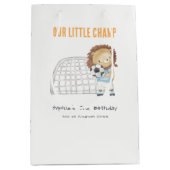 Sporty Football Player Lion Kids Birthday Medium Cadeauzakje (Voorkant)