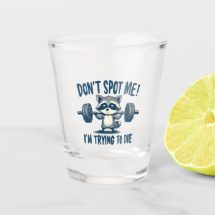 Spot me niet, ik probeer Funy Fitness Raccoon Shot Glas