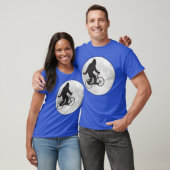 Spot op een bijbel in de hemel met een T-shirt met (Unisex)