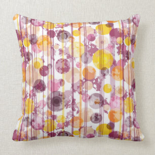 Spotgestreept wit patroon kussen