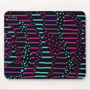 Spots and Stripes 2 - Roze, Paars, blauw en zwart Muismat