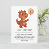 Spotted Red Dino with Peach Balloon Birthday Kaart (Staand voorkant)