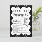 Spotted Turning 25 Polka Dot 25th Birthday Party Kaart (Staand voorkant)