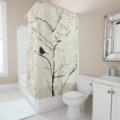 Spotvogel in Tree Light Cream Charcoal Black Douchegordijn (In situ)