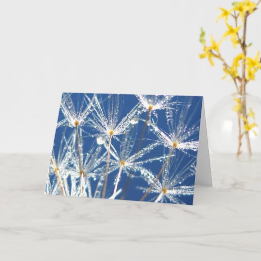 Sprankelende paardenbloem met dauw Poëzie van Natu Kaart (Gele Bloem)