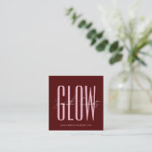 Spray tan gloed moderne typografie script rood vierkante visitekaartje (Staand voorkant)