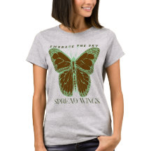 Spread Wings Embrace the Sky T-Shirt - Verhoog je
