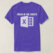 Spreadsheet freak van de accountant in het boekje t-shirt (Design voorkant)