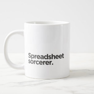 'Spreadsheet tovenaar.' Grappige verjaardag voor c Grote Koffiekop