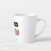 Spreek Liefde. Roer Goede Vibes Latte Mok (Rechts)
