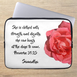 Spreuken 31:25 Rode Roos Bijbelvers Laptop Sleeve