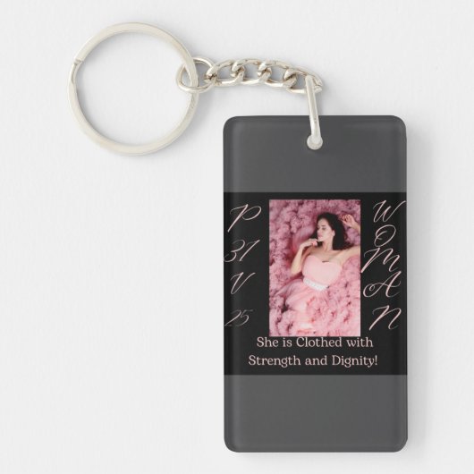 Spreuken 31 Vrouw Zwart, Roze & Grijs Sleutelhange Sleutelhanger (Voorkant)