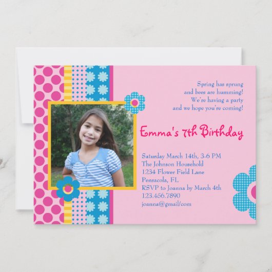 Spring Bloemenmeisje Birthday Photo Invitation Kaart (Voorkant)