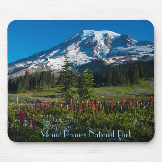 Spring Bloom op Mount Rainier Muismat (Voorkant)