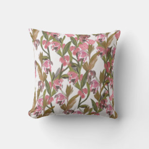 Spring Blooms Floral Design in Roze, Olive Green Kussen