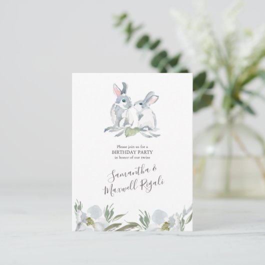 Spring Bunny Birthday Uitnodiging Briefkaart (Staand voorkant)