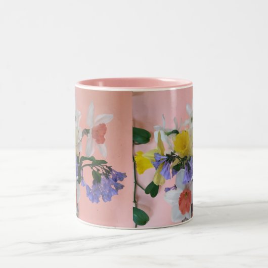 Spring Cheer Tweekleurige Koffiemok (Center)