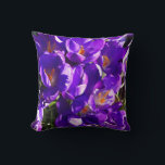 SPRING CROCUS KUSSEN<br><div class="desc">A photographic design of beautiful spring crocuses.</div>