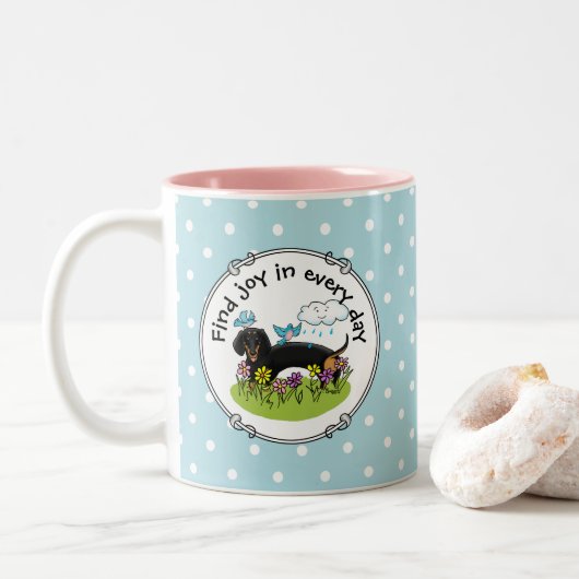 Spring Dachshund (zwart en tan) Cute dog Tweekleurige Koffiemok (Met donut)