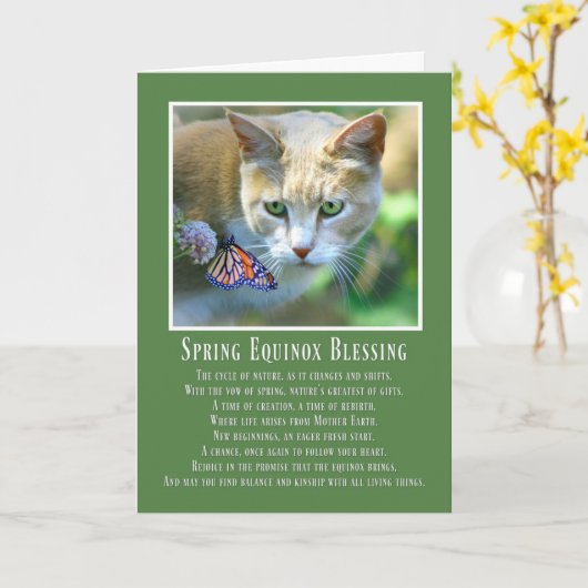 Spring Equinox Ostara Cat en Butterfly Kaart (Gele Bloem)