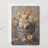  Spring Floral Bunny in Rustic Bucket Feestdagenkaart (Voorkant)