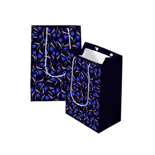 Spring Floral Pattern Dark Blue Medium Cadeauzakje