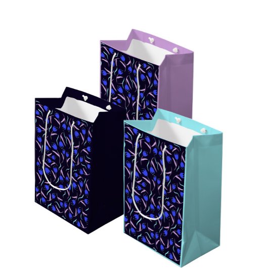 Spring Floral Pattern Dark Blue Medium Cadeauzakje