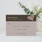 Spring Flowers Whimsical Heart Wedding RSVP Kaartje (Staand voorkant)