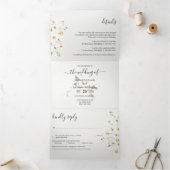 Spring Garden Wedding foto Tri-Fold Invitation Drieluik Uitnodiging (Binnen)