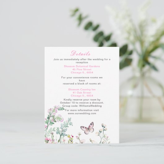 Spring Green Butterfly Floral Wedding Informatiekaartje (Staand voorkant)