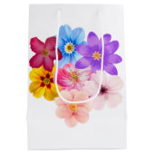 Spring Harmony - Mixed Watercolor Flower Bouquet Medium Cadeauzakje (Achterkant)