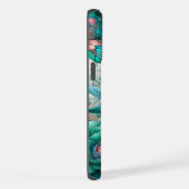 Spring Harmony: Vlinder en Bloemen iPhone Hoesje (Rechterkant)