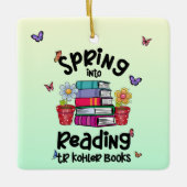 Spring in Reading TR Kohler Books Keramisch Ornament (Voorkant)