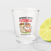 Spring in schattigheid - Schattige hondenillustrat Shot Glas (Voorkant)